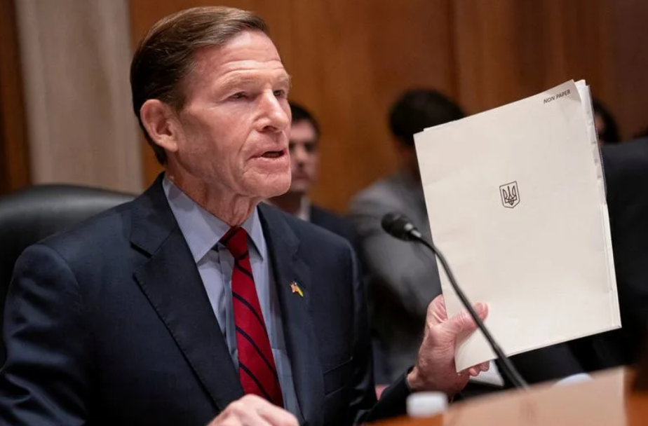 US Senator urges chipmakers to help keep their chips out of Russian weapons